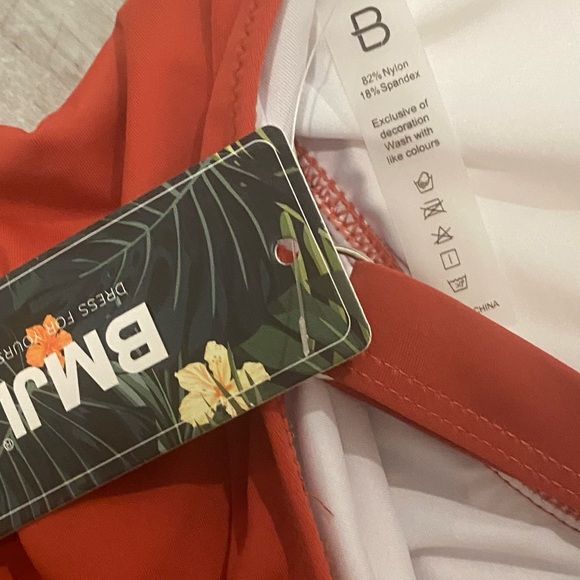 NWT BMJL Women's Tummy Control One Piece Swimsuit Size Medium - Picture 7 of 10